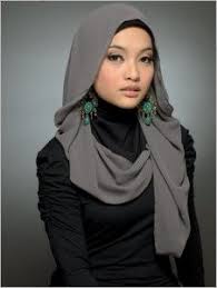 Hijab Style on Pinterest | Hijabs, Hijab Street Styles and Hijab ...