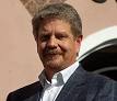 John Wells (TV producer) - Wikipedia, the free encyclopedia