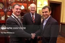 15 January 2005; Cllr Fergal Dennehy, Deputy Lord Mayor of Cork, with former Republic of Ireland international star Noel Cantwell and Shelbourne Manager Pat ... - 164298