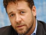 Leeds supporters group welcomes RUSSELL CROWEs interest in buying.