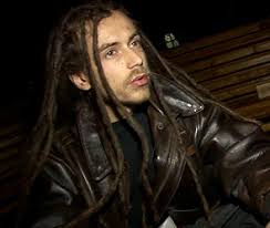 images?q=tbn:ANd9GcTLoxTJY0i-Rqy7MC-jLYyZEnsAHF02Wr6yPcQ2KnaWUwaD_wiF