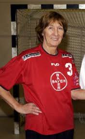 Pressemitteilung: Handball: Ex-Nationalspielerin Waltraud Fischer ... - Fischer_solo