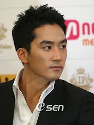 Song Seung-Heon - Page 13 Images?q=tbn:ANd9GcTPDa8trLju_Hnll5LsaPkL1TCVEsHm7OIDVTwxI7MjCdry8Arc