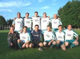 Die Mannschaft spielte in folgender Besetzung: Hinten v.l.: Kalle Steffens, Bernd Jentges, - 2008-Stadpokal-1253784085