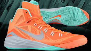 The 5 Best Basketball Shoes Available in Your Team's Colors | STACK