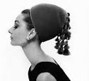 givenchy velvet hat _ conde