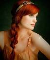 RedPoppy Fashion: Alison Sudol
