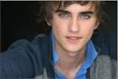 Josh Shannon (Landon Liboiron)