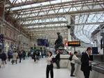 File:Waterloo Station concourse.jpg - Wikimedia Commons