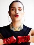 Singer Jessie Ware gently