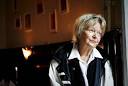 Elina Salolle ranskalainen kunniamerkki - HS.fi - Kulttuuri