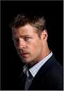 Joel Gretsch - V Wiki - ABC, V Episode Guide, Elizabeth Mitchell