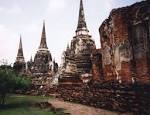 File:Ayutthaya 3 pagodas.jpg - Wikipedia, the free encyclopedia