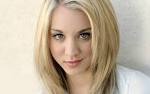 KALEY CUOCO photos and wallpapers