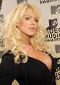 Her birth name was Karen Victoria Silverstedt. Her height is 179cm. - victoria-silvstedt-190275