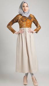 31 Koleksi Baju Muslim Modern Bentuk Dress Untuk Wanita Karir ...