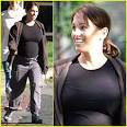 Photo Gallery: <b>Amy Jo Johnson</b>: Pink Power