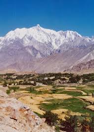 Hunza Valley, Pakistan Photos - Flags, Maps, Economy, Geography ... - hunza_valley_pakistan_photo_galen_frysinger