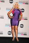 Christina Aguilera Got An Offer to Represent A Plus Size Dating