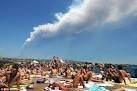 While Romans burn: Italian sunbathers sizzle on Sicily beach as ...