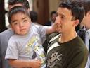 Miguel Lobos junto a su hijo, Kemuel. (LEA). $El papá de Kemuel Lobos, ... - file_20120117141858