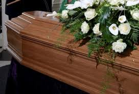 Foto bij Chapter 4: De begrafenis