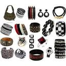 http://3.bp.blogspot.com/-x-GqjVLAK4Q/Td3wyz_FayI/AAAAAAAAAKI/GM2CCD7QbSQ/s1600/Lelli-Kelly-8409-Argento-Girls-Heeled-Shoe-710032.jpg