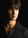Saif or Shahid Kapoor: Bollywood's sexiest bachelor? - Shahid-Kapoor-bachelor
