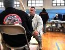 Vets get free cl
othing, food,  ...