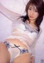 山本梓