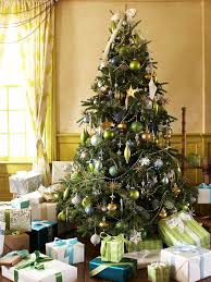 مجموعة صور لأجمل ـشجرة عيد الميلاد - صفحة 8 Images?q=tbn:ANd9GcTh7L3J4M-raJKUpHSXXyphx2pr_EGYSmb8qywU4s4MZFyOq7Yi