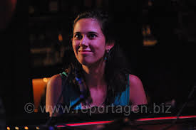 repORTAGen.biz - Olivia Trummer, im Stuttgarter Jazzclub BIX am 8 ...