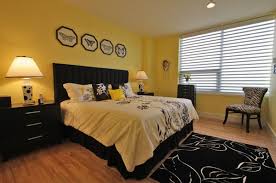 Black Bedroom Furniture Decorating Ideas Of nifty Romantic Bedroom ...