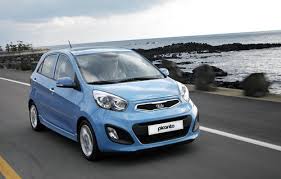 صور سيارة كيا سيراتو 2012 -Pictures Kia Cerato 2012