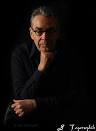 http://www.theonering.net/torwp/wp-content/uploads/2008/03/howardshore.jpg