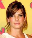 Sandra Bullock usa un bonito