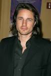 Martin Henderson The New York Premiere of BRIDE & PREJUDICE, at the UA Union ... - Henderson_J91810