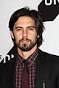 milo ventimiglia isabella brewster disneyland 10 - milo-ventimiglia-isabella-brewster-disneyland-10