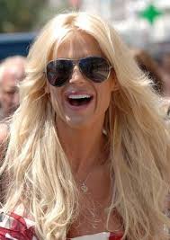 http://proms-hairstyless.blogspot.com/