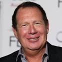 http://www.biography.com/imported/images/Biography/Images/Profiles/S/Garry-Shandling-9542532-1-402.jpg