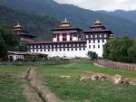 File:Thimpu Trashi Chhoe Dzong aussen.jpg - Wikipedia, the free ...