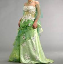 Elegant Greend Wedding Adress 2010