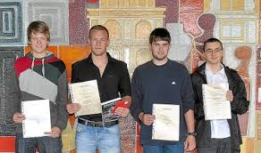 Die Preisträger der Berufsfachschulen (von links): Aaron Beha, Oliver Masny, Felix Haller und Pascal Ried Foto: privatFoto: Schwarzwälder-Bote