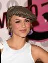 Samaire Armstrong - images?q=tbn:ANd9GcTtPpItuAQue1VSAJdwV0adCpR44BqTuBHANST-Y1ZN1UlX4dw1vKSszvo
