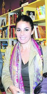 La periodista Laura Tenorio gana el X Premio Paco Apaolaza ... - 20134180