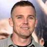 guest stars Rick Schroder