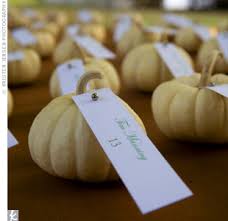 Show of your Escort cards :  wedding Images?q=tbn:ANd9GcTvNZS87fhNUQtlCU91u5emRZRu1maYSgX9hnwLiUh0ZuZ4zJmvMA