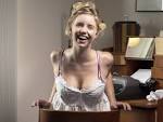 Kelli Garner Picture 1