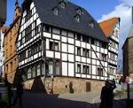 File:Marburg, Fachwerkhaus von 1321 (2).jpg - Wikipedia, the free ...