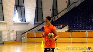 Mihaela Dorina Cherecheș (27 de ani) a evoluat în sezonul 2010-2011 la Le Havre Athletic Club, formație clasată pe locul 6 în precedenta ediție a Ligii ... - Mihaela-Dorina-Chereches